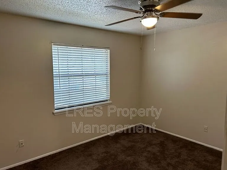 4603 Lighthouse Cir — Photo 23