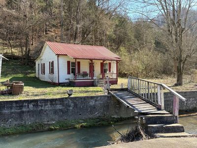 862 Pleasant Shade Hwy, Pleasant Shade, TN, 37145