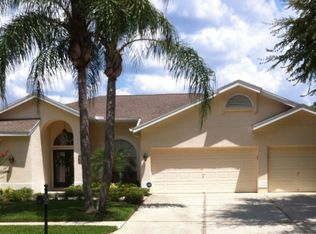 9417 Larkbunting Dr, Tampa, FL 33647