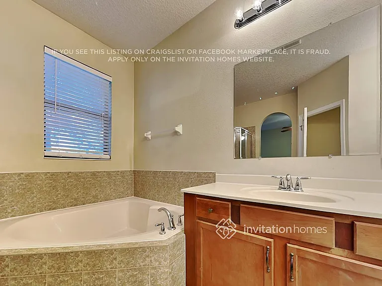 535 Arbor Pointe Ave — Photo 19