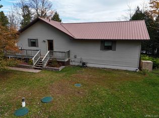 13613 Carmody Rd, Lanse, MI 49946