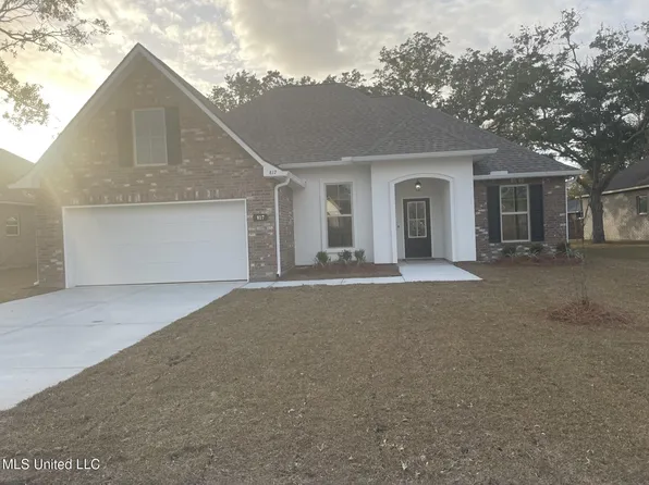 817 Ahoy Dr, Biloxi, MS 39532