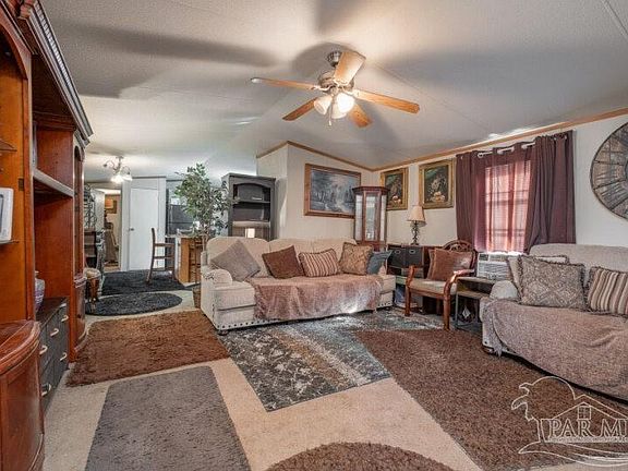 2nd image of 550 Allen Cir