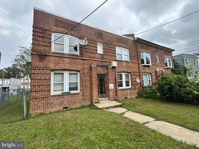 242 Oakwood St SE, Washington, DC, 20032