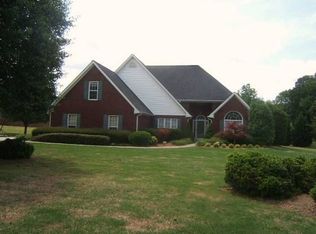 915 Stone Rdg, McDonough, GA 30252