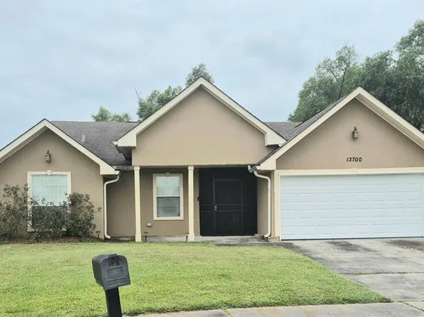 13700 Pierres Ct, New Orleans, LA 70129