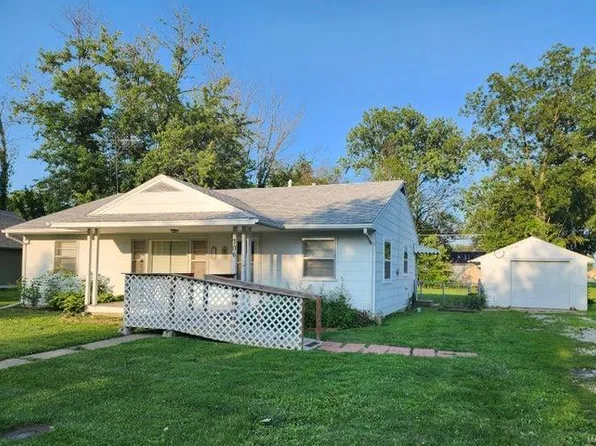 709 S Allen St, Centralia, MO 65240