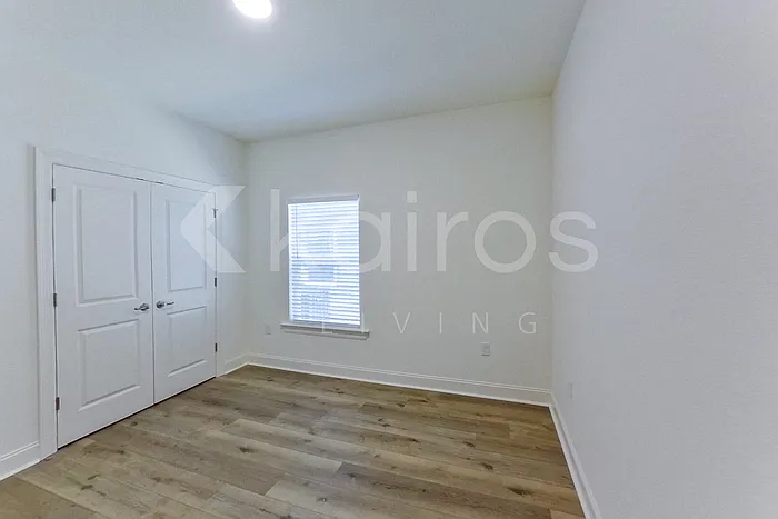 7936 Hendrick Dr — Photo 11