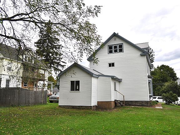 4th image of 317 Palmer St