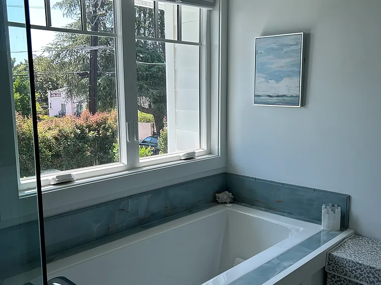Dunoon Ln — Photo 152