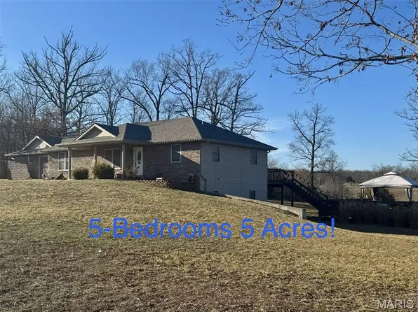 27155 Hidden Acres Ln, Lebanon, MO 65536