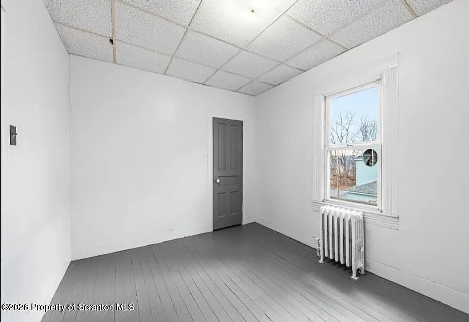 2 bed, 574 sqft, $1,350 — Photo 2