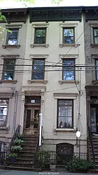 319 York Street