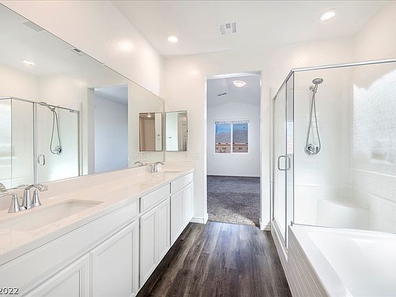 4th image of 4140 Midnight Crest Ave