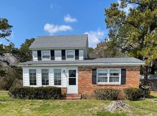 7697 E Side Rd, Chincoteague Island, VA 23336