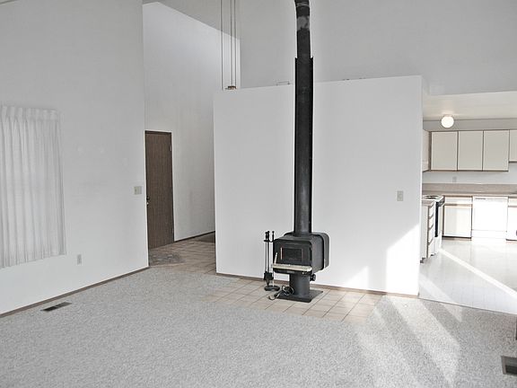 5th image of 3709 56th Avenue Ct NW