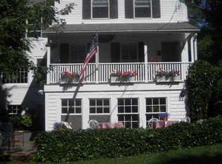 96 S Summer St, Edgartown, MA 02539
