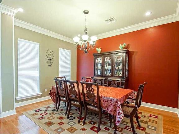 4th image of 2920 Metairie Heights Ave