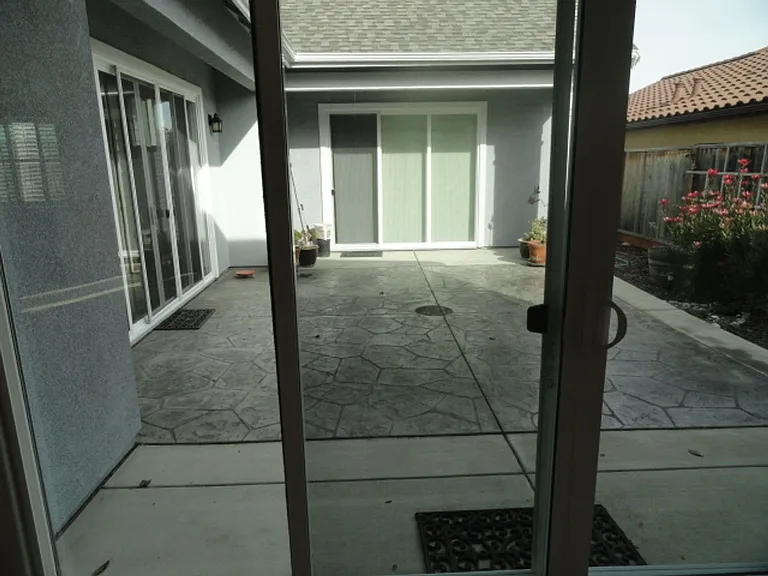 13833 Sherman Blvd — Photo 27
