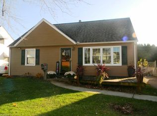 1012 Milford St NE, Canton, OH 44714