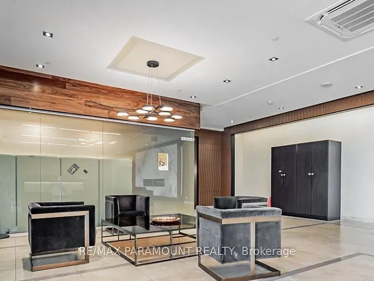 17 Zorra St #607 — Photo 2