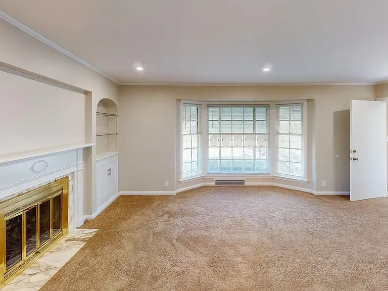 3568 Normandy Rd — Photo 18