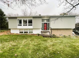 103 Carlton Rd, Syracuse, NY 13207