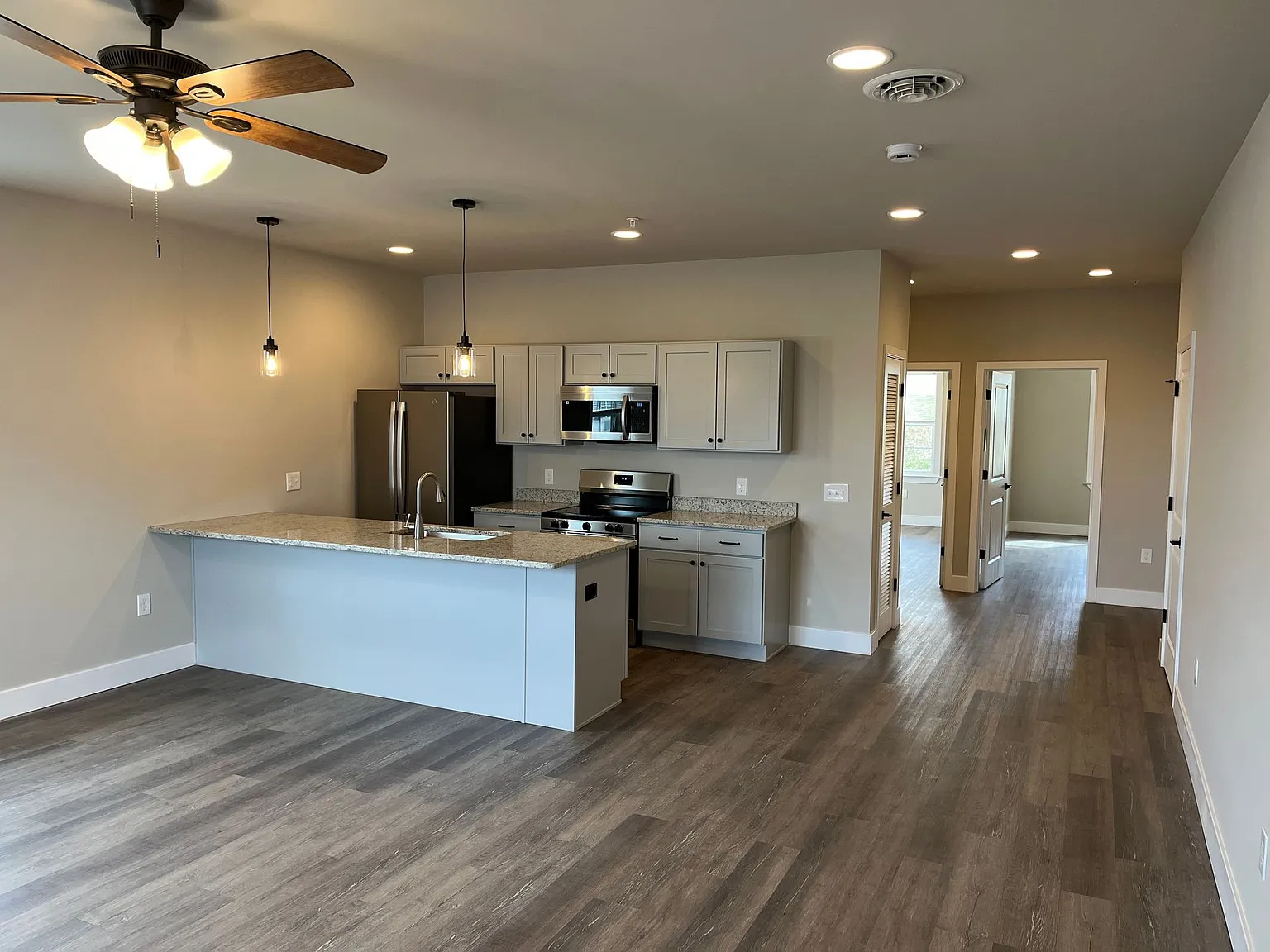 Salem Run Apartments Phase 2 — Photo 2