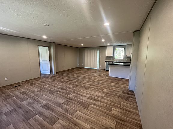 4th image of 295 Carroll Hollow Rd #1