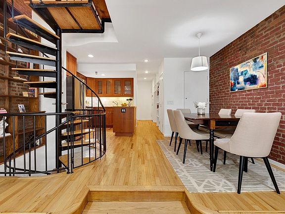 5th image of 135 W 94th St APT 1