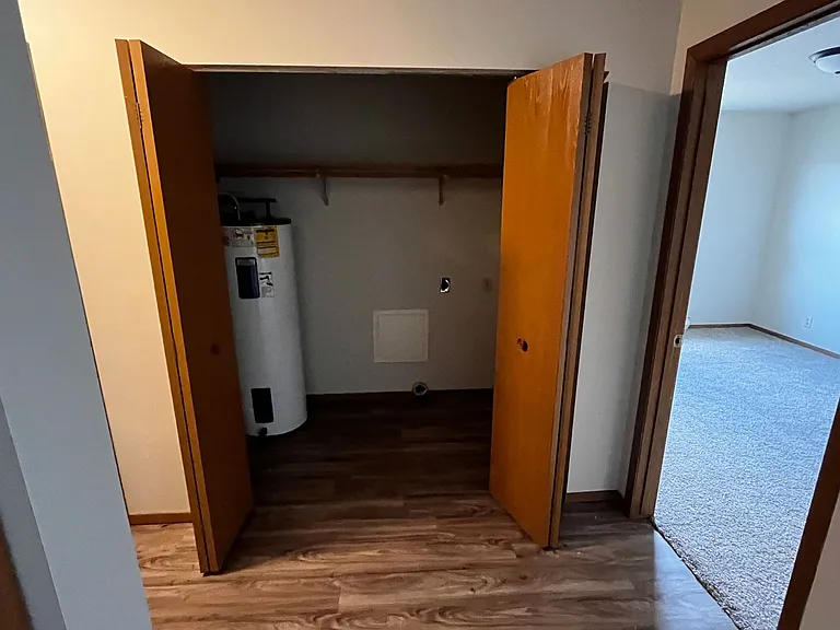 4716 Kappus Dr — Photo 7