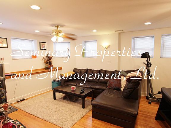 2nd image of 1436 W Belle Plaine Ave #0