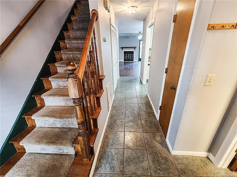 1165 Windham Ct — Photo 5
