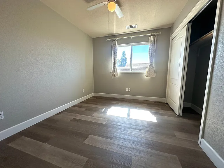 2601 Roberts Rd — Photo 10