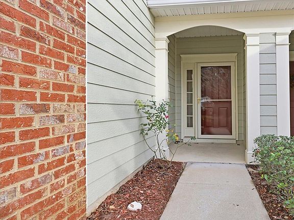 2nd image of 7021 ROUNDLEAF Drive