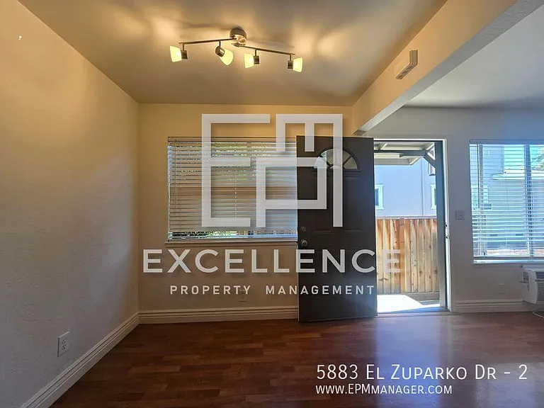 5883 El Zuparko Dr #2 — Photo 4