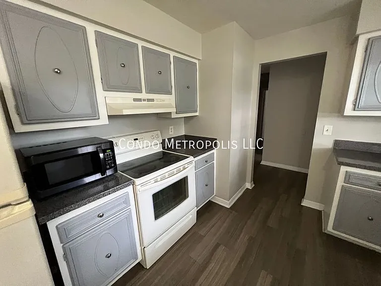 7924 Sun Vista Way — Photo 6