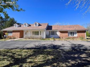 64 Cheyenne Mountain Blvd, Colorado Springs, CO 80906