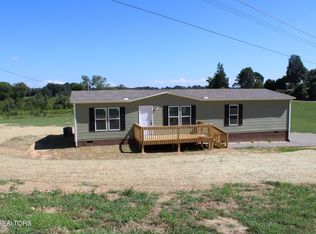 1243 Cook Dr, Loudon, TN 37774