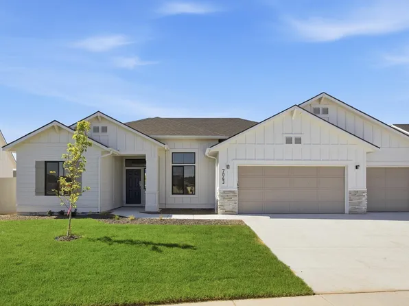 7043 E Marble Springs Dr, Nampa, ID 83687