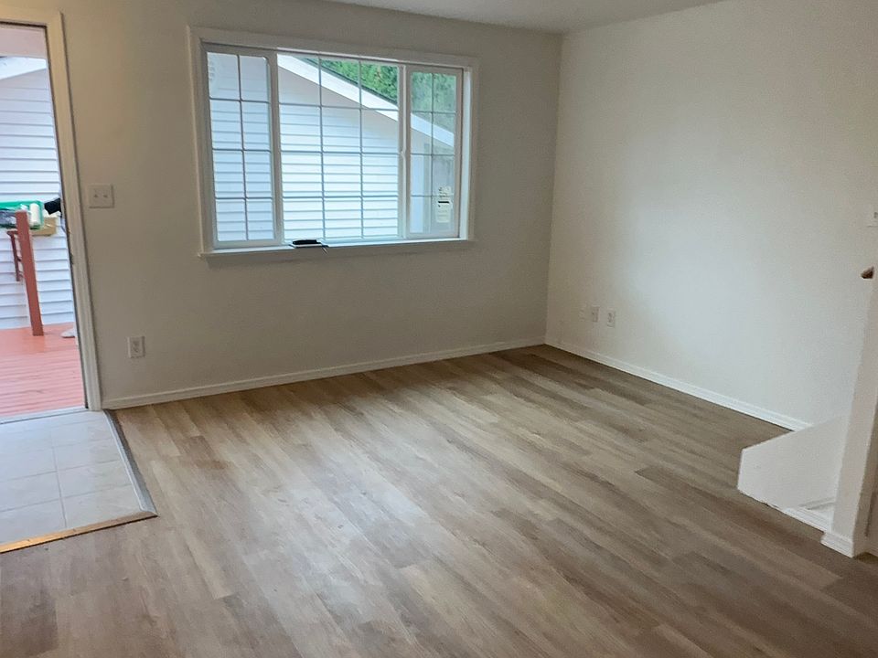 1st image of 2211 204th St SW APT 1