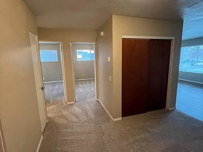 420 E 18th Ave #&-1813 — Photo 7