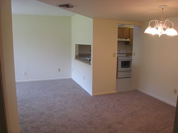 4th image of 7664 SW 152nd Ave #411
