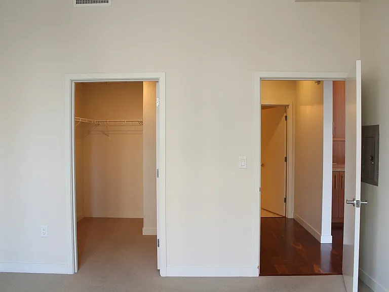 922 NW 11th Ave #301 — Photo 17