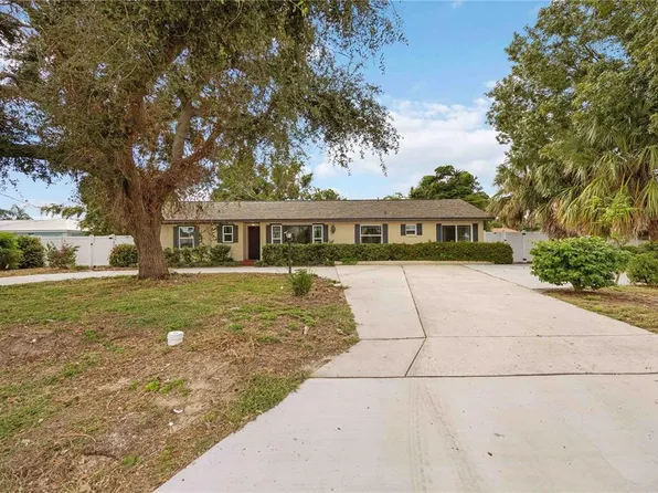 816 59th St NW, Bradenton, FL 34209