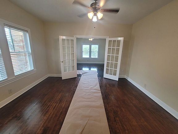 4th image of 4921 Avenue O