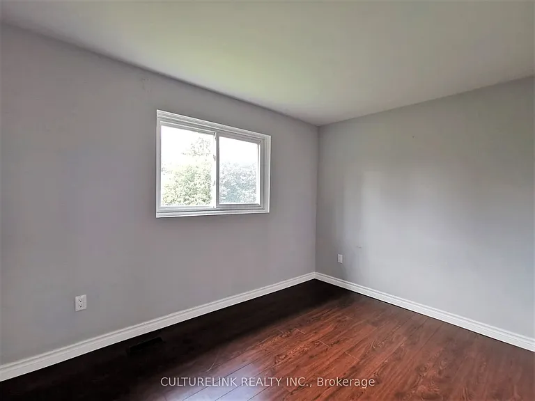 18 Westwater Dr — Photo 16