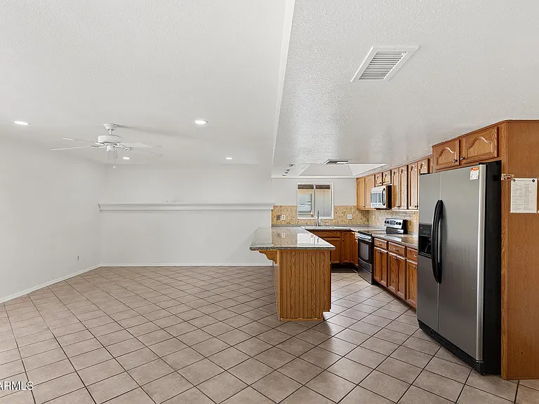 4503 W Bryce Ln — Photo 16