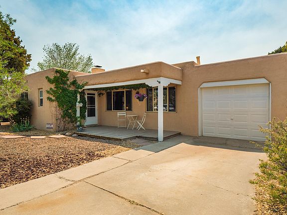 2nd image of 1713 Cardenas Dr NE