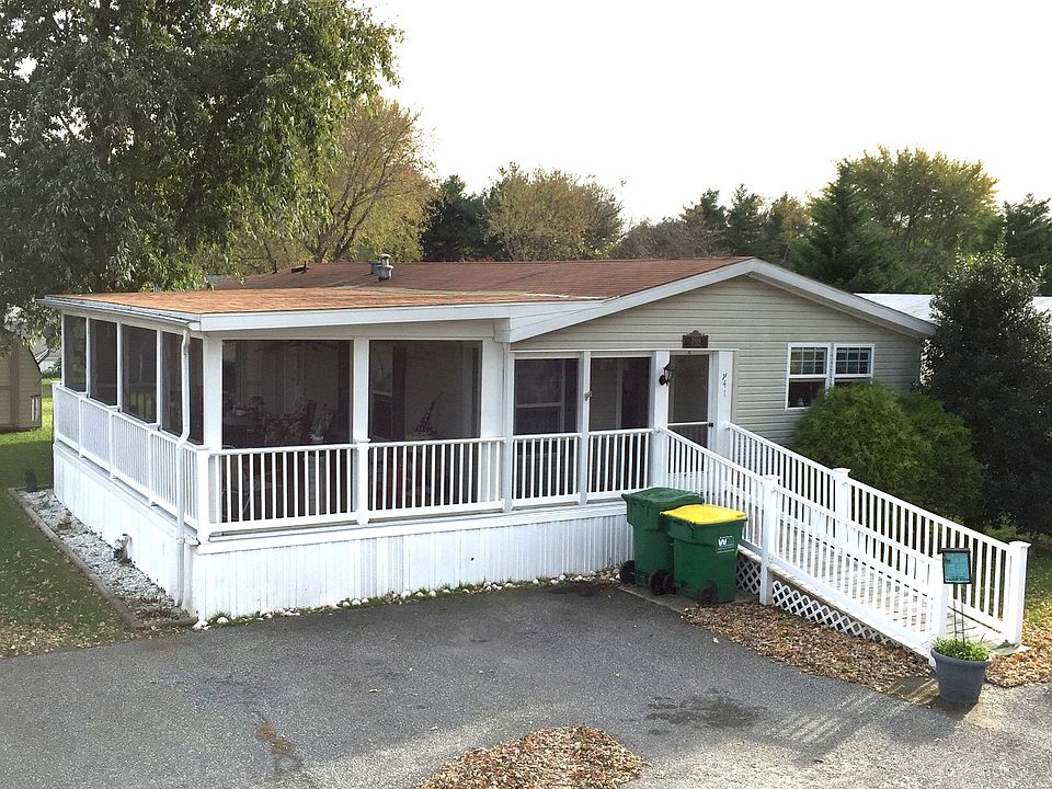 1st image of 31694 Sycamore Ct